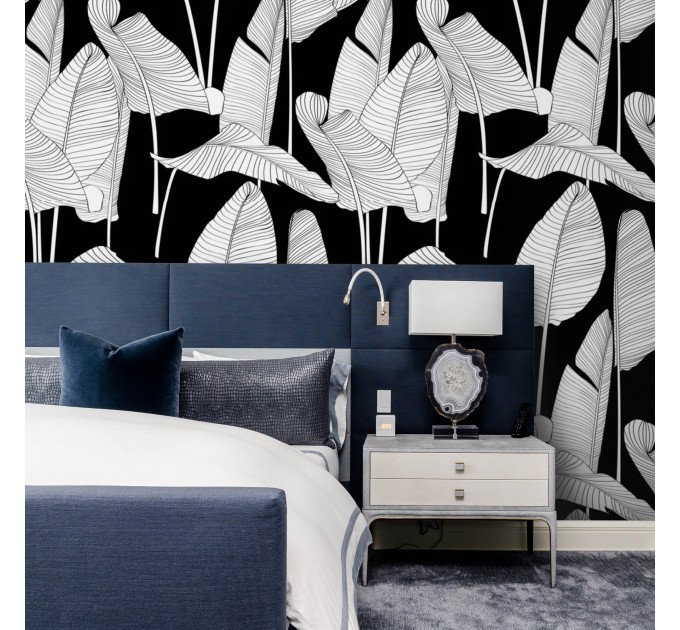 Wallpaper large banana leaves black and white