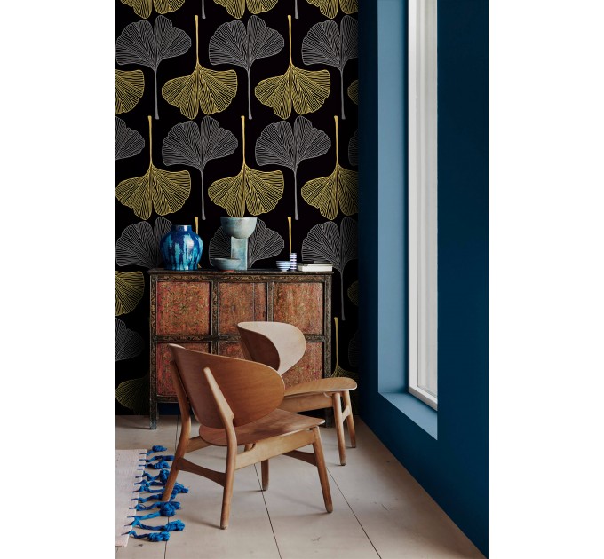 Dark botanical wallpaper with large ginkgo leaves